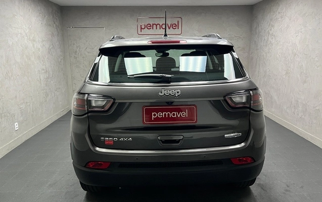 imagem-https://www.socarrao.com.br/sc-vehicle-images-prod/2305807/1788287173350-d18c7c07-0e48-48f0-8c92-456c183add68.jpg