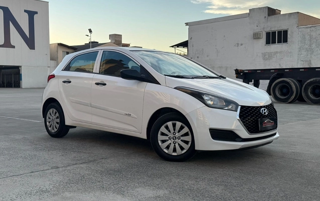 imagem-https://www.socarrao.com.br/sc-vehicle-images-prod/2305839/1782394554452-V2hhdHNBcHAgSW1hZ2UgMjAyNi0wNi0yNCBhdCAxNy40MS4xNCAoMikuanBlZw.jpeg