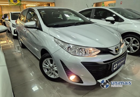 Toyota Yaris 2019 Prata — foto 1 de 3