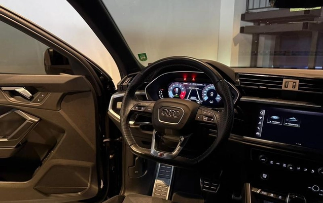 imagem-https://www.socarrao.com.br/sc-vehicle-images-prod/2306171/1789149936388-8215278_9_B_4716afe95a.jpeg