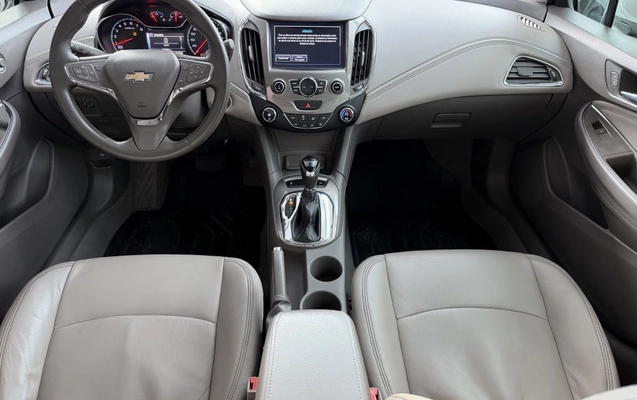 imagem-https://www.socarrao.com.br/sc-vehicle-images-prod/2306177/1782395879187-vehicle_image_1782395737_f0a245479ef0642a1983ef0ce08f1261.jpeg