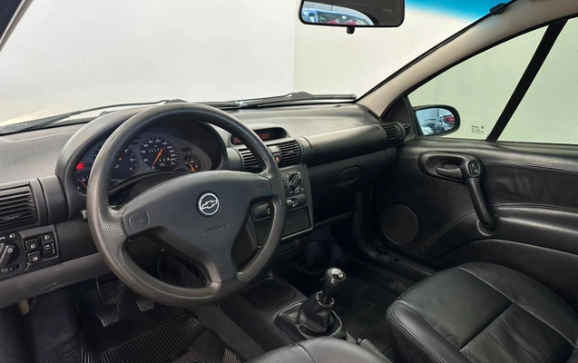 imagem-https://www.socarrao.com.br/sc-vehicle-images-prod/2306516/1782397288640-145eaa77cb704ff59fcb15f945eb7d52_1782396507382.jpg