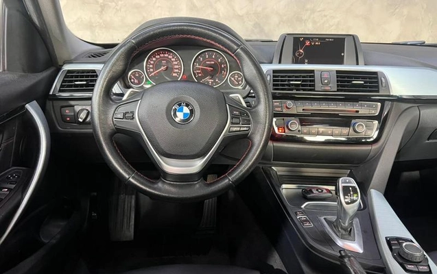 imagem-https://www.socarrao.com.br/sc-vehicle-images-prod/2306704/1787340423826-8219925_11_B_7be7053a5b.jpeg