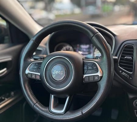 imagem-https://www.socarrao.com.br/sc-vehicle-images-prod/2307042/1788359888120-8219609_9_B_89e097733a.jpeg