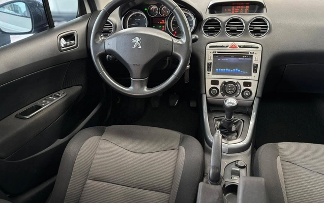 imagem-https://www.socarrao.com.br/sc-vehicle-images-prod/23071/1769988373625-7176437OR_1766169405_0_920.jpg