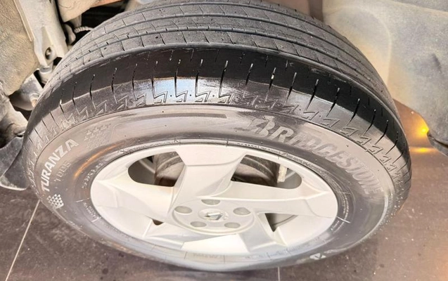 imagem-https://www.socarrao.com.br/sc-vehicle-images-prod/2307328/1789591822491-8220372_15_B_1c7aeddf7f.jpeg