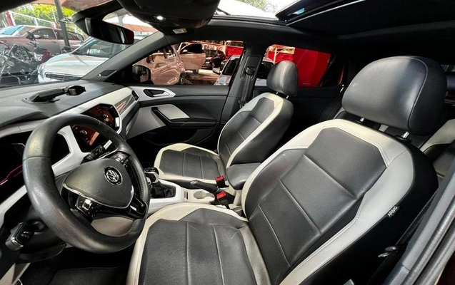 imagem-https://www.socarrao.com.br/sc-vehicle-images-prod/2307520/1792671627734-8220432_13_B_b4688fd312.jpeg