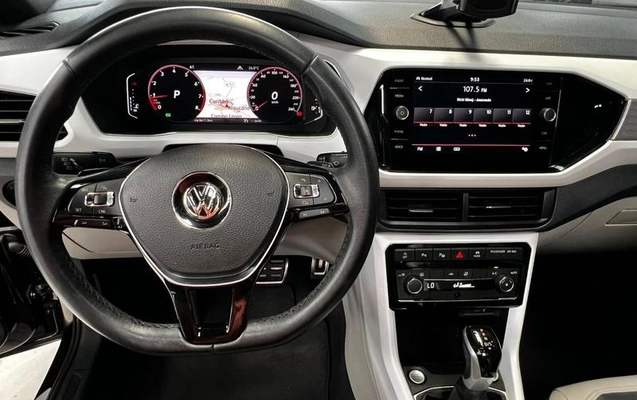 imagem-https://www.socarrao.com.br/sc-vehicle-images-prod/2307520/1792671627744-8220432_12_B_09318fc05d.jpeg