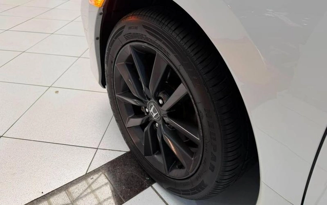 imagem-https://www.socarrao.com.br/sc-vehicle-images-prod/2307918/1792691408692-8217006_15_B_6d1fef52d0.jpeg
