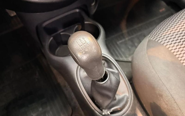 imagem-https://www.socarrao.com.br/sc-vehicle-images-prod/2308262/1789591827991-8220649_13_B_ec9c6baf36.jpeg
