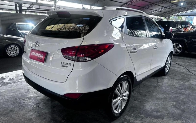 imagem-https://www.socarrao.com.br/sc-vehicle-images-prod/2308952/1788975978985-8220837_2_B_5480586422.jpeg