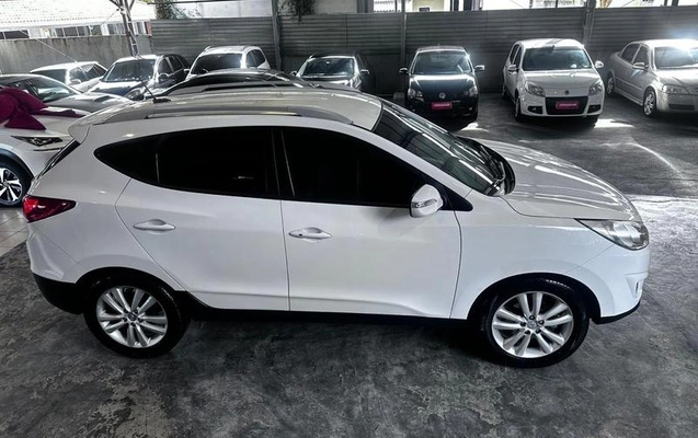 imagem-https://www.socarrao.com.br/sc-vehicle-images-prod/2308952/1788975978995-8220837_2_B_02ec9ee4c8.jpeg