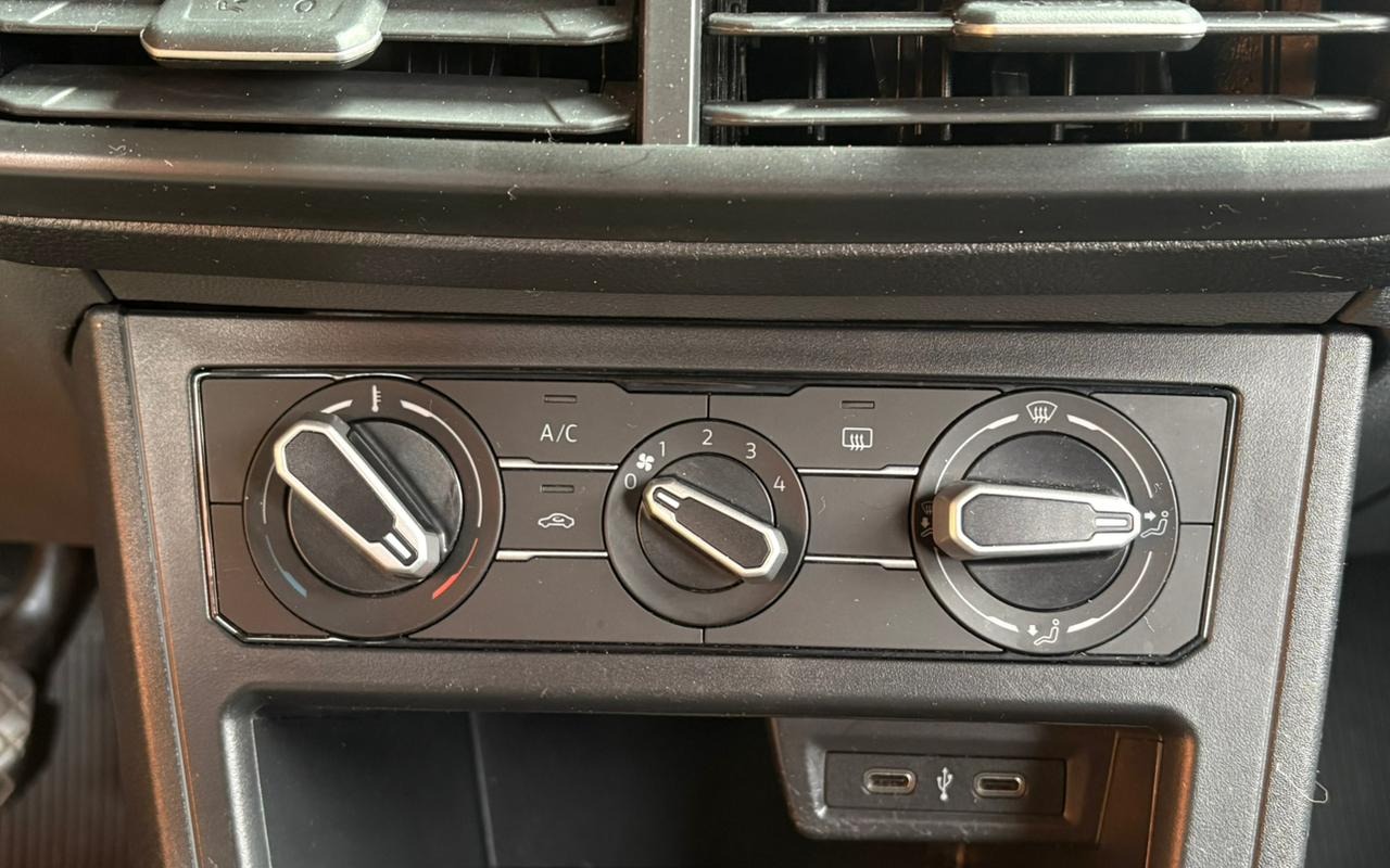imagem-https://www.socarrao.com.br/sc-vehicle-images-prod/2309088/1782406956789-V2hhdHNBcHAgSW1hZ2UgMjAyNi0wNi0yNSBhdCAxMy40Ny4yOSAoMSkuanBlZw.jpeg