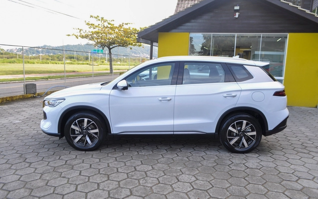 imagem-https://www.socarrao.com.br/sc-vehicle-images-prod/2309249/1786558640914-35134a74e8954291a945a6ae120a60c0_1782405740384.jpg