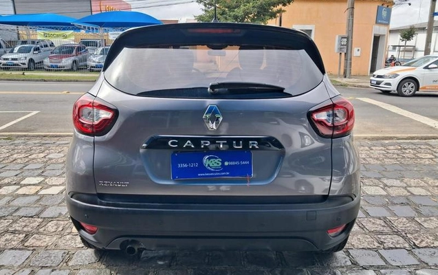 imagem-https://www.socarrao.com.br/sc-vehicle-images-prod/2309250/1788526917480-8220965_0_B_56778b447c.jpeg