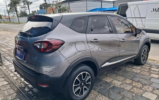 imagem-https://www.socarrao.com.br/sc-vehicle-images-prod/2309250/1788526917481-8220965_0_B_caa6b7291c.jpeg