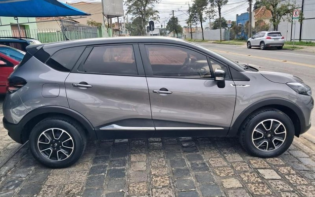 imagem-https://www.socarrao.com.br/sc-vehicle-images-prod/2309250/1788526917488-8220965_6_B_82cd3d2e91.jpeg