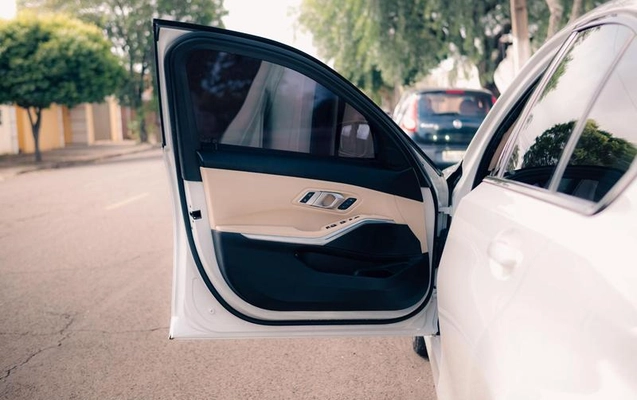 imagem-https://www.socarrao.com.br/sc-vehicle-images-prod/2309312/1782409338104-8217271_0_B_692f39ef93.jpeg
