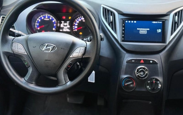 imagem-https://www.socarrao.com.br/sc-vehicle-images-prod/2309365/1784062260495-8106367_18_B_65096a8c53.jpeg