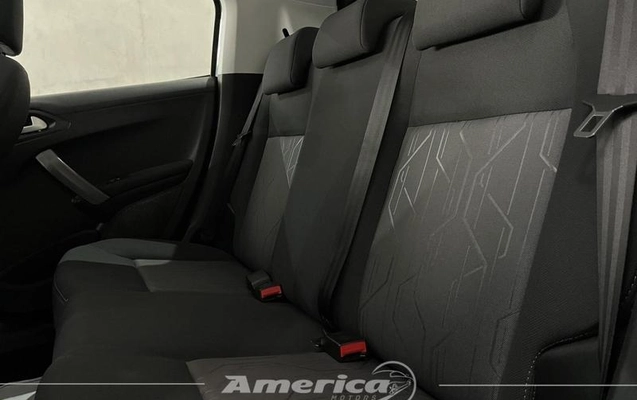 imagem-https://www.socarrao.com.br/sc-vehicle-images-prod/2309435/1787684872051-8221021_13_B_d5acc49968.jpeg