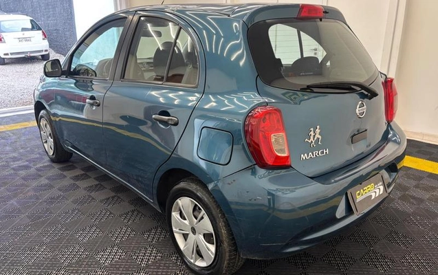 imagem-https://www.socarrao.com.br/sc-vehicle-images-prod/2309562/1788205197062-8182875_7_B_a57bd6315c.jpeg