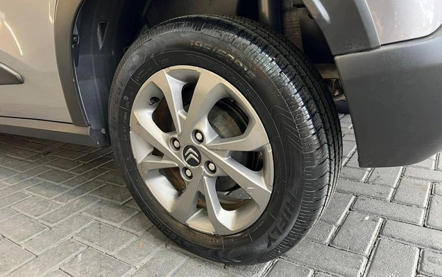 imagem-https://www.socarrao.com.br/sc-vehicle-images-prod/2309872/1787574081816-8155088_7_B_e5e0fe5040.jpeg