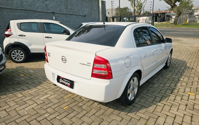 imagem-https://www.socarrao.com.br/sc-vehicle-images-prod/2310116/1784822361060-TyS1zq6yobJBZ3xRN5pRSuplrgduGbdH.jpg