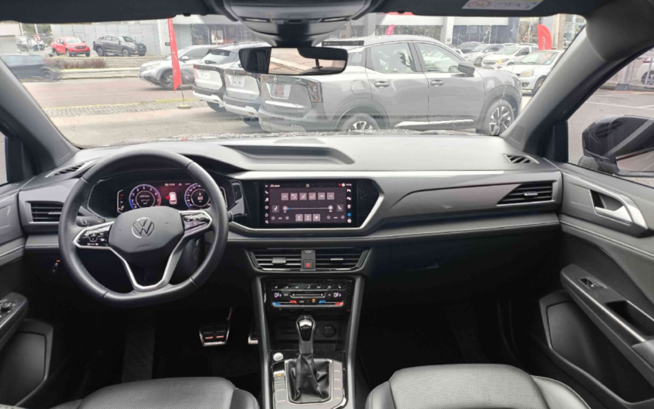 imagem-https://www.socarrao.com.br/sc-vehicle-images-prod/2310245/1782411555436-YXBwLXBob3Rvcy1adnBxNG5IT01hQUhkZGtaZUs1amZWTjE0d3ZMd0JjYy5qcGc.jpg