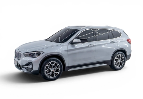 Bmw X1 2020 Prata — foto 1 de 3