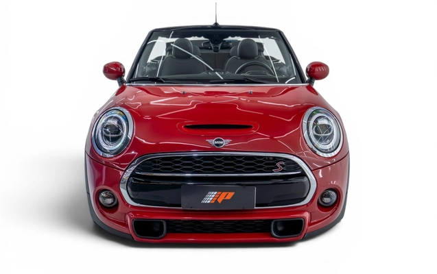 imagem-https://www.socarrao.com.br/sc-vehicle-images-prod/2310468/1784050219968-b5d80f34-75ee-414d-bda7-c8dfa68e4fa1.jpg
