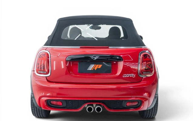 imagem-https://www.socarrao.com.br/sc-vehicle-images-prod/2310468/1784050219969-b77d650d-5183-4489-bc3f-5bd046cb46df.jpg