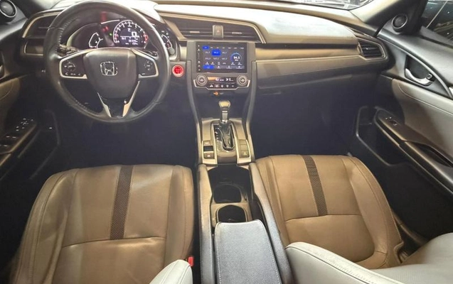 imagem-https://www.socarrao.com.br/sc-vehicle-images-prod/2310509/1789572106106-8095035_5_B_1c92999b54.jpeg