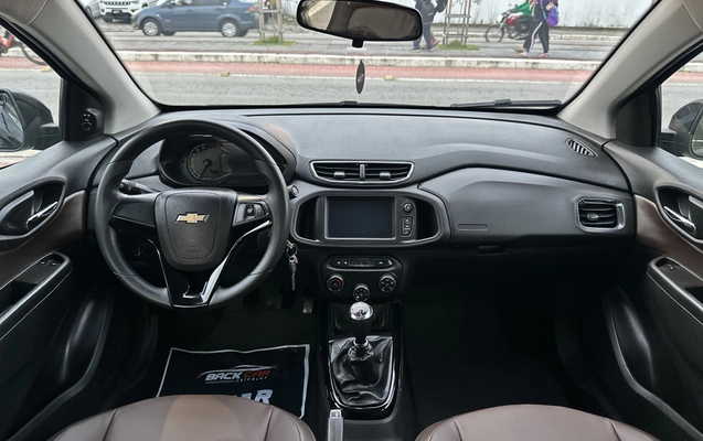 imagem-https://www.socarrao.com.br/sc-vehicle-images-prod/2310511/1782412734717-003_bf396fcd7a6bccb1dc0dcbd66a17302b.jpeg