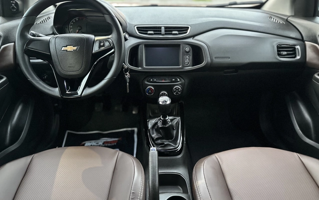 imagem-https://www.socarrao.com.br/sc-vehicle-images-prod/2310511/1782412734723-003_64fbca55b1814ea12ea023a1f3a6959b.jpeg