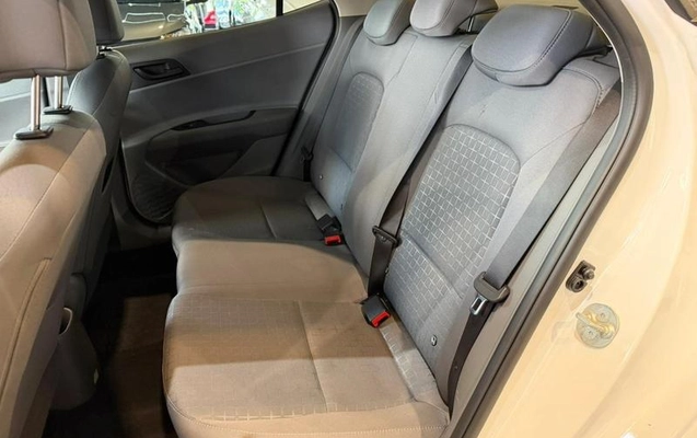 imagem-https://www.socarrao.com.br/sc-vehicle-images-prod/2310619/1788179300340-7923015_7_B_0a24cffcb4.jpeg