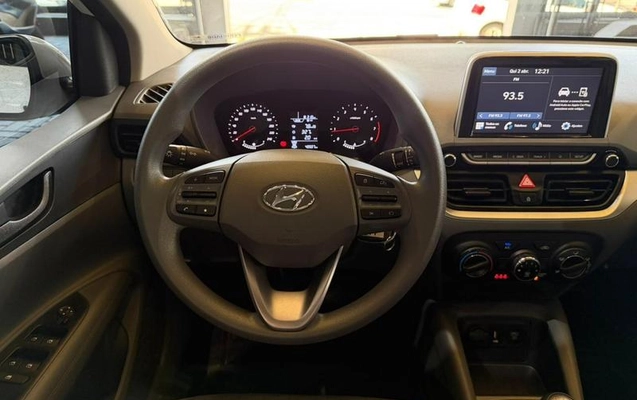 imagem-https://www.socarrao.com.br/sc-vehicle-images-prod/2310619/1788179300345-7923015_10_B_a19b866569.jpeg
