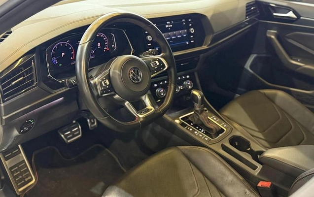 imagem-https://www.socarrao.com.br/sc-vehicle-images-prod/2310658/1788212517512-8117389_4_B_59e5e6763e.jpeg