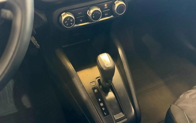 imagem-https://www.socarrao.com.br/sc-vehicle-images-prod/2310676/1789572039733-8064098_0_B_5d12b24eb5.jpeg