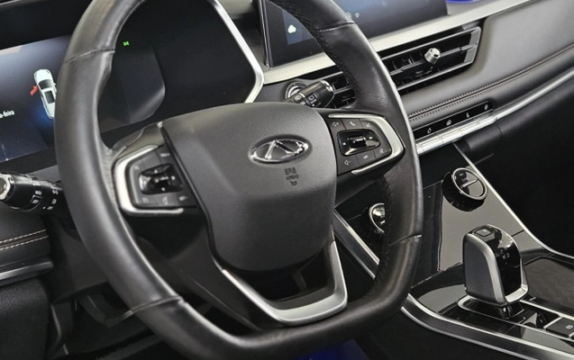 imagem-https://www.socarrao.com.br/sc-vehicle-images-prod/2310725/1789265060678-4xFVaVeMUOOXGHaugCYV3iZxUJ2V0Bog.jpg