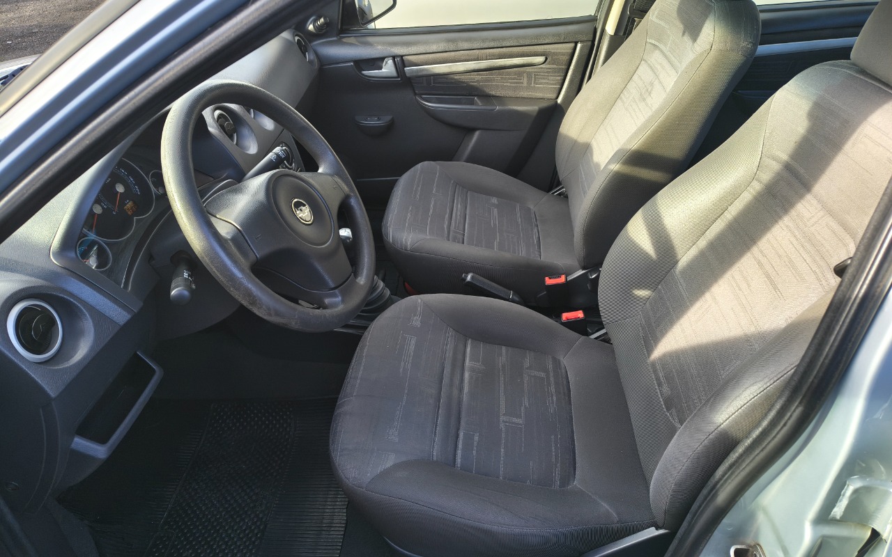imagem-https://www.socarrao.com.br/sc-vehicle-images-prod/2310836/1782413983480-SU1HXzIwMjYwNjI1XzE1NDg1NjEyNl9IRFIuanBn.jpg