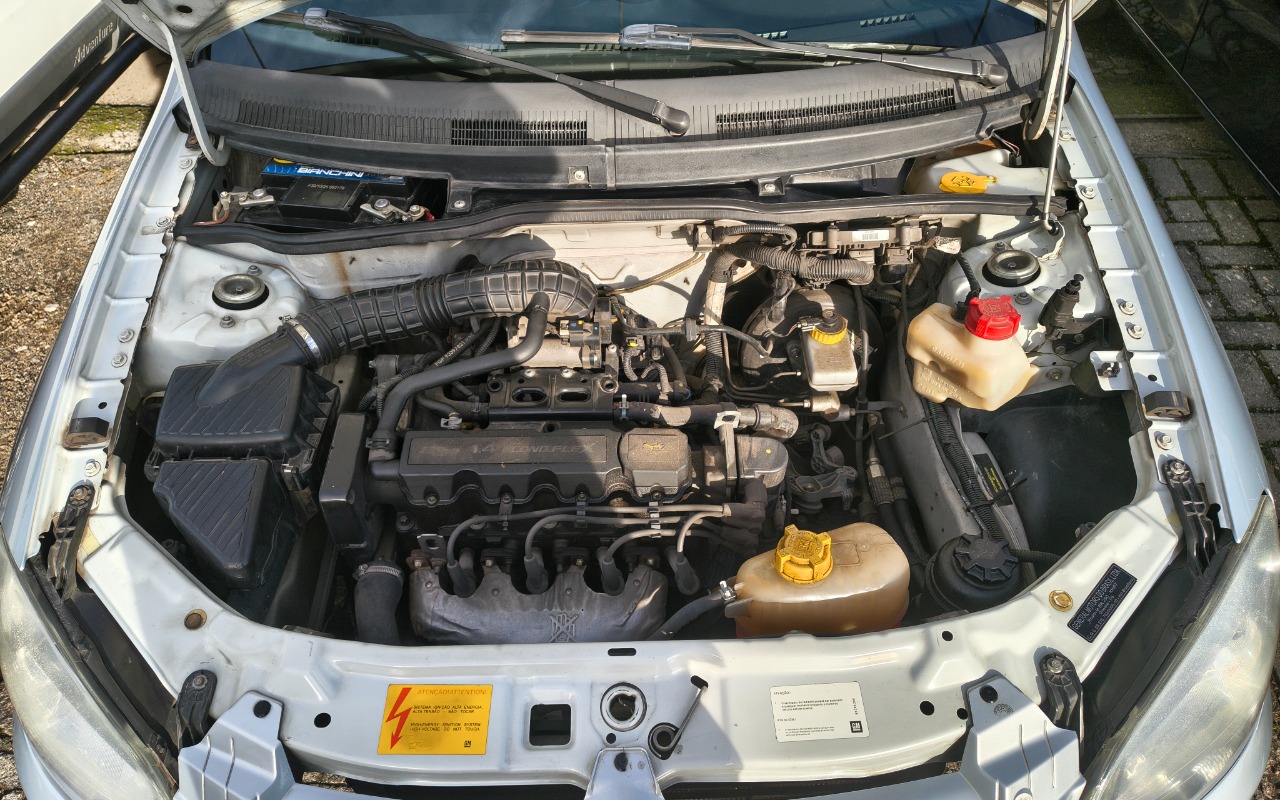 imagem-https://www.socarrao.com.br/sc-vehicle-images-prod/2310836/1782413983766-SU1HXzIwMjYwNjI1XzE1NDk0MDExMF9IRFIuanBn.jpg