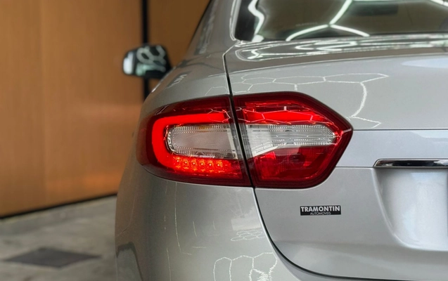 imagem-https://www.socarrao.com.br/sc-vehicle-images-prod/2311007/1782414667320-003_b2d83b56b455e24ad98e47bad107f5a8.jpeg