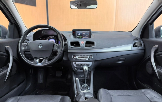 imagem-https://www.socarrao.com.br/sc-vehicle-images-prod/2311007/1782414667325-003_1ac2cb9035656db1481c6232d2836ffd.jpeg