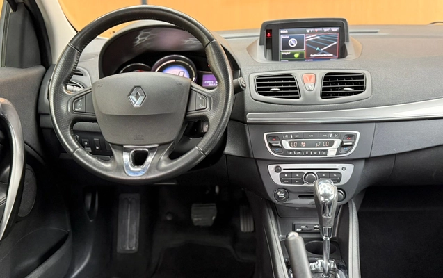 imagem-https://www.socarrao.com.br/sc-vehicle-images-prod/2311007/1782414667326-003_46b2e17f39be3bdce16a34b29a6e716d.jpeg