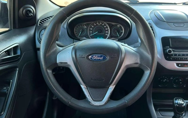 imagem-https://www.socarrao.com.br/sc-vehicle-images-prod/2311064/1782854592883-8221807_4_B_04182757f8.jpeg