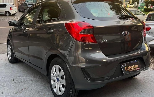 imagem-https://www.socarrao.com.br/sc-vehicle-images-prod/2311064/1782854592885-8221807_9_B_353351e926.jpeg