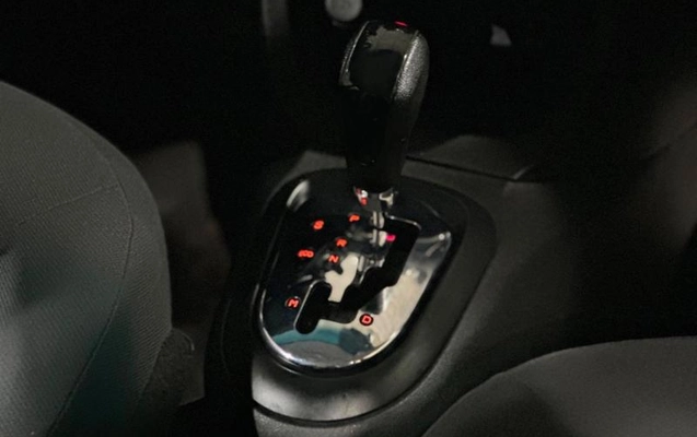 imagem-https://www.socarrao.com.br/sc-vehicle-images-prod/2311117/1789075774853-8218989_16_B_4fc3068a04.jpeg