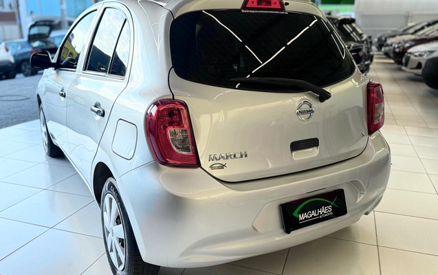 imagem-https://www.socarrao.com.br/sc-vehicle-images-prod/2311125/1789414160916-d649b687528f4c36ba2bd8ad28b325ca_1782414038912.jpg
