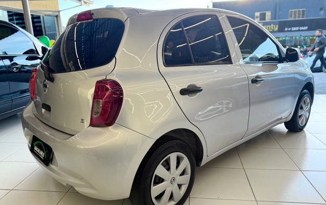 imagem-https://www.socarrao.com.br/sc-vehicle-images-prod/2311125/1789414160917-842cfd62b73541c79c7567ebac3b70a7_1782414038920.jpg