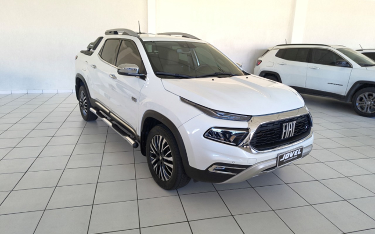 imagem-https://www.socarrao.com.br/sc-vehicle-images-prod/2311177/1782415532034-ZnQyLnBuZw.png